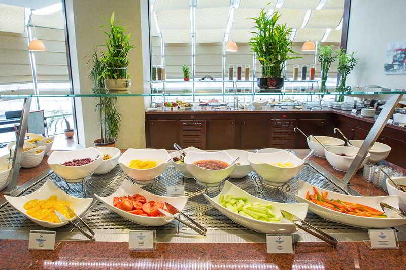 Dedeman Oskemen Tavros Hotel Ust-Kamenogorsk Exterior photo A salad bar