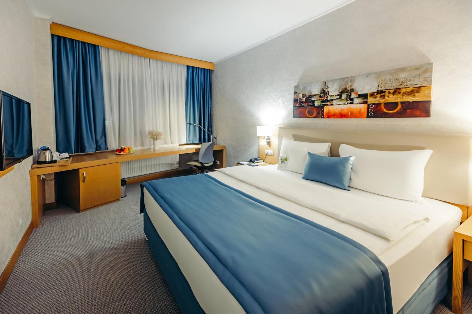 Dedeman Oskemen Tavros Hotel Ust-Kamenogorsk Exterior photo