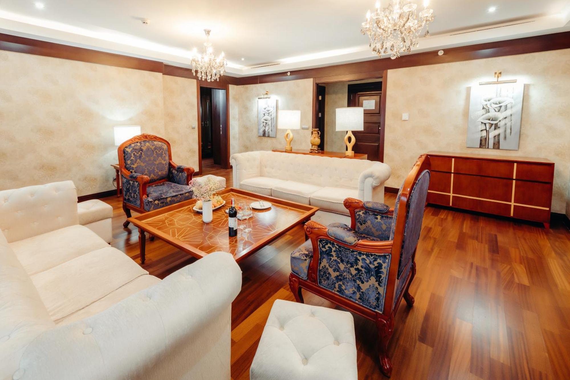 Dedeman Oskemen Tavros Hotel Ust-Kamenogorsk Room photo