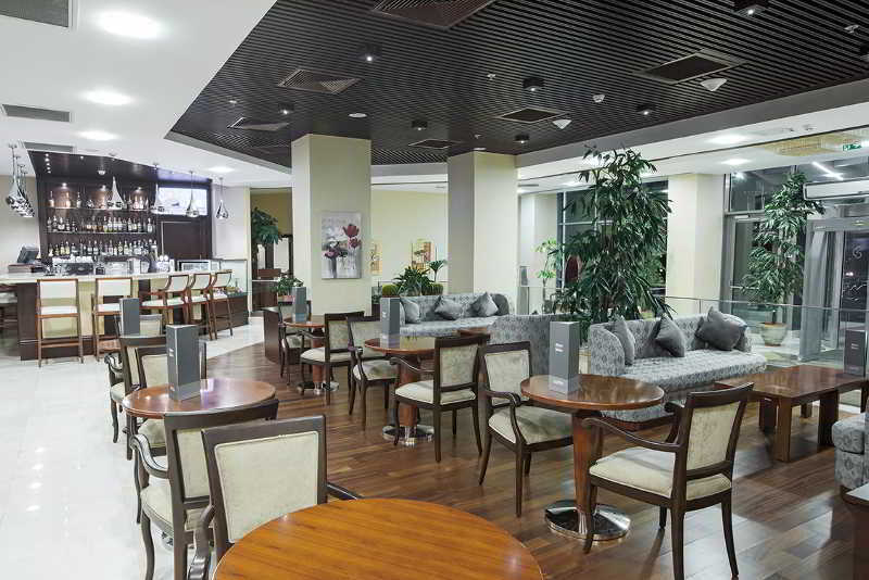Dedeman Oskemen Tavros Hotel Ust-Kamenogorsk Exterior photo The lounge at the airport